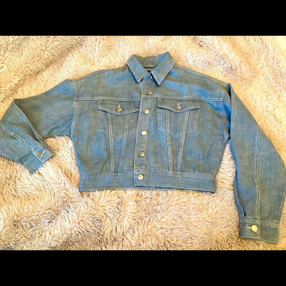 Striped short denim jacket